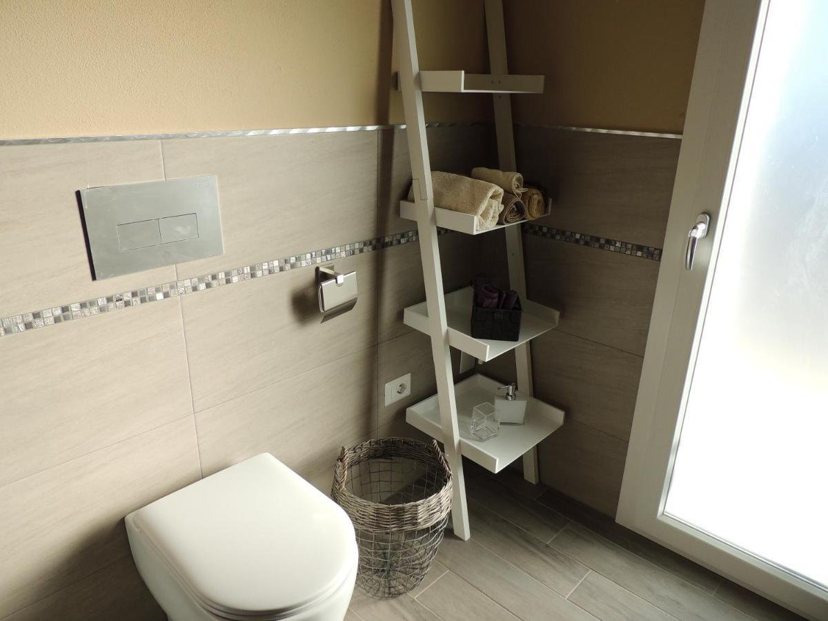 Il Colle Del Barone Bed & Breakfast คาโปแตร์รา ภายนอก รูปภาพ