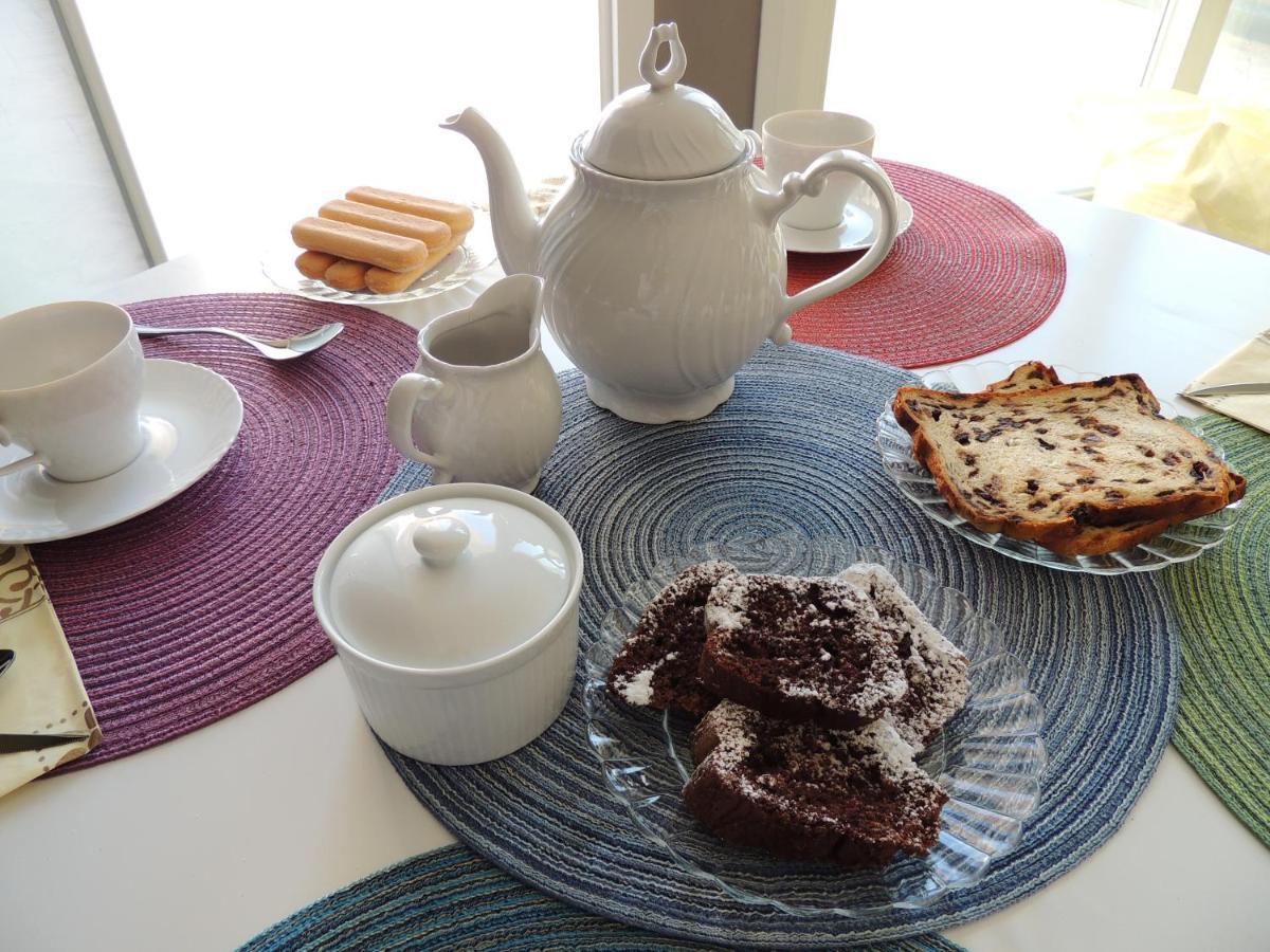 Il Colle Del Barone Bed & Breakfast คาโปแตร์รา ภายนอก รูปภาพ
