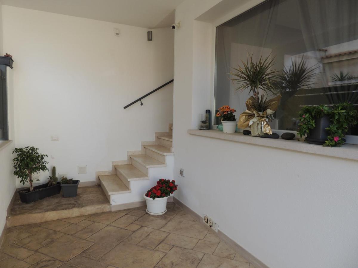Il Colle Del Barone Bed & Breakfast คาโปแตร์รา ภายนอก รูปภาพ